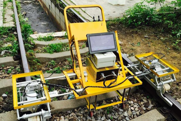 東田加固平板:為雙軌探傷行業量身打造的工業級利器