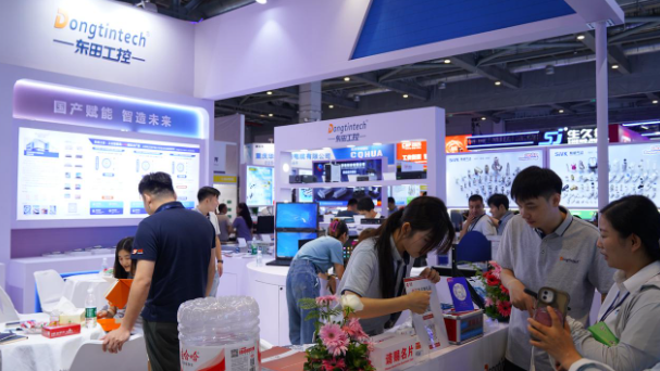 東田工控工業(yè)博覽會展臺.png 東田工控工業(yè)博覽會展臺.png