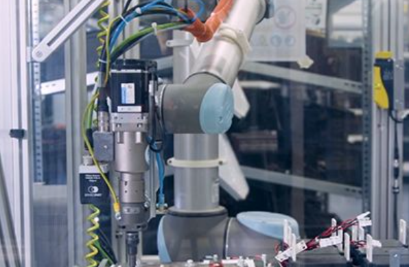 東田三防福建加固平板在工業中的應用.png 東田三防福建加固平板在工業中的應用.png